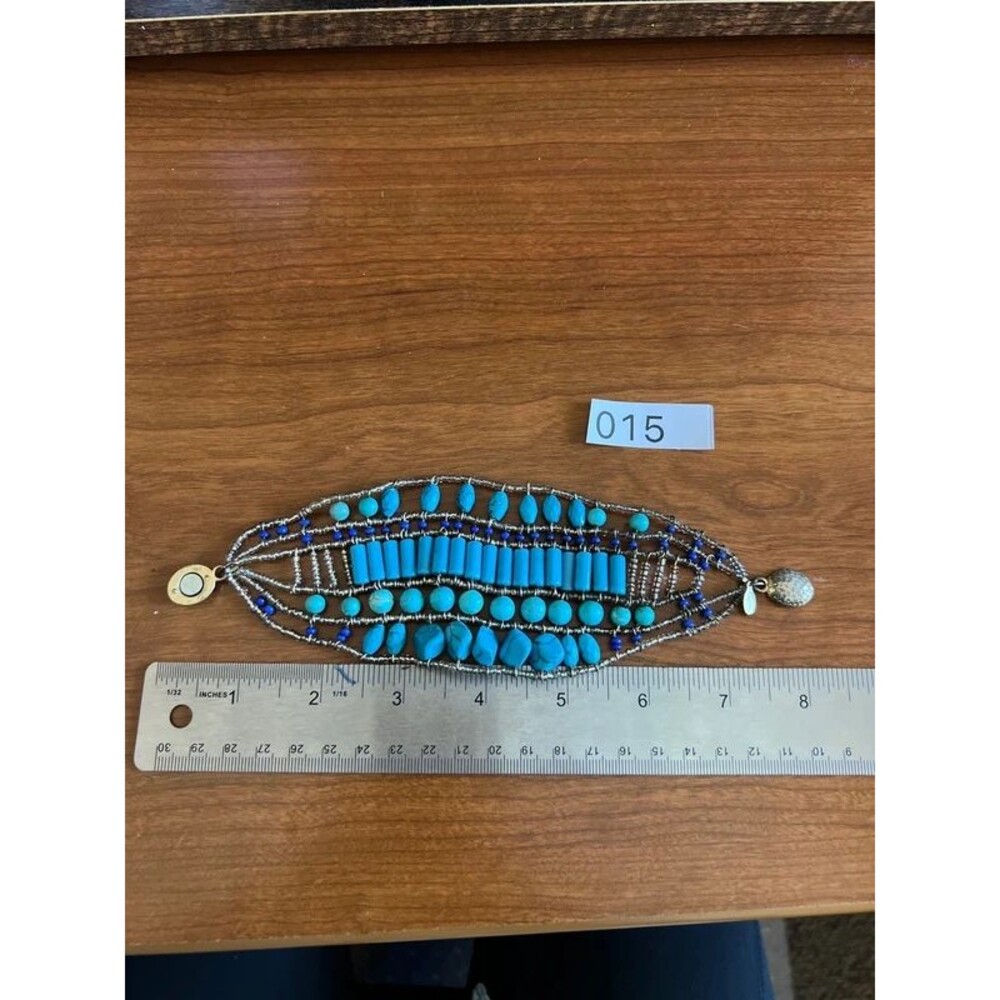 Chico’s turquoise beaded bracelet with magnetic closure